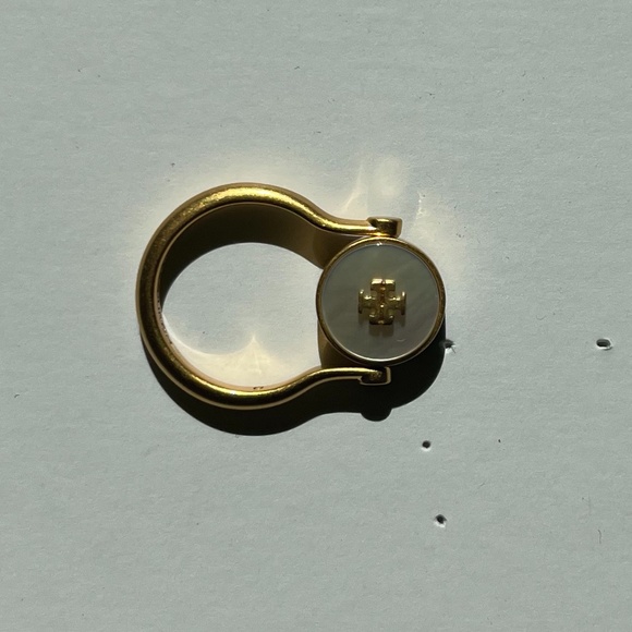 Tory Burch Ring - Picture 2 of 2